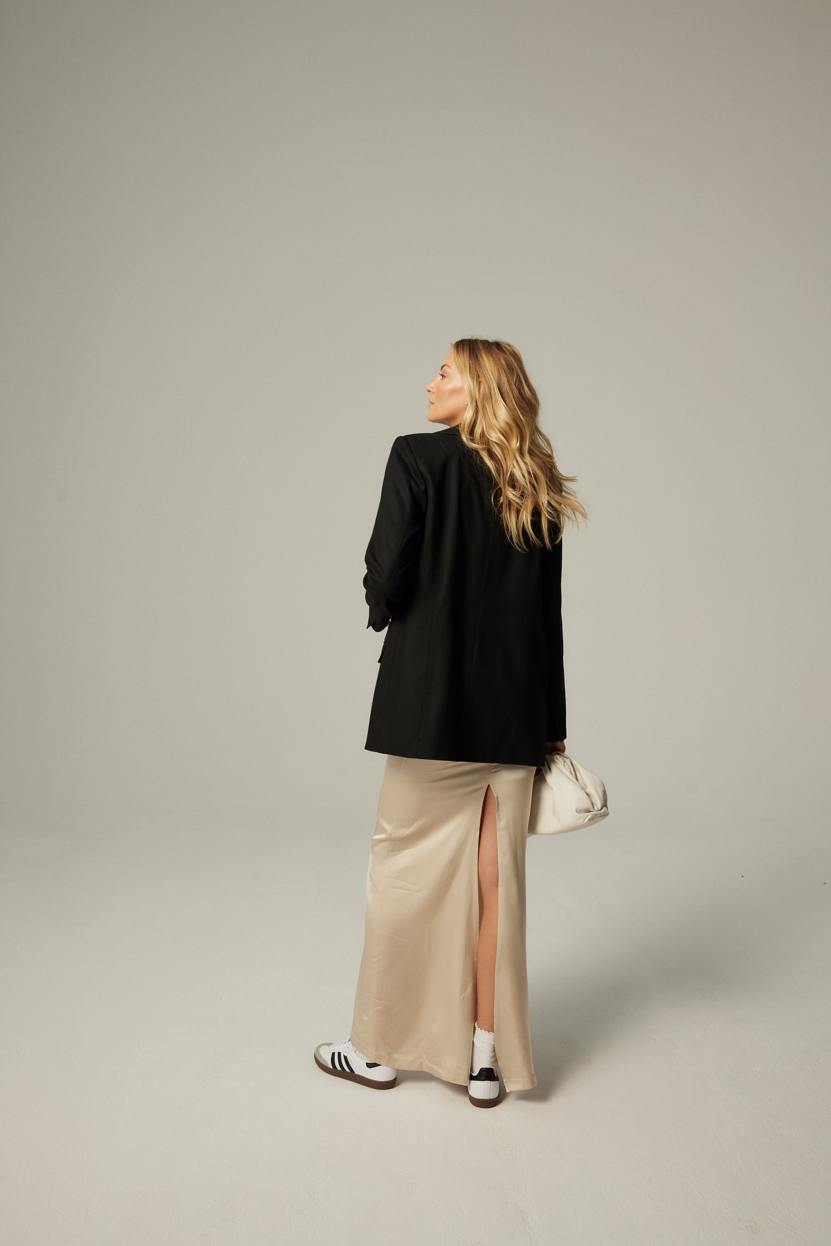 sample_sale_SIREN SAND