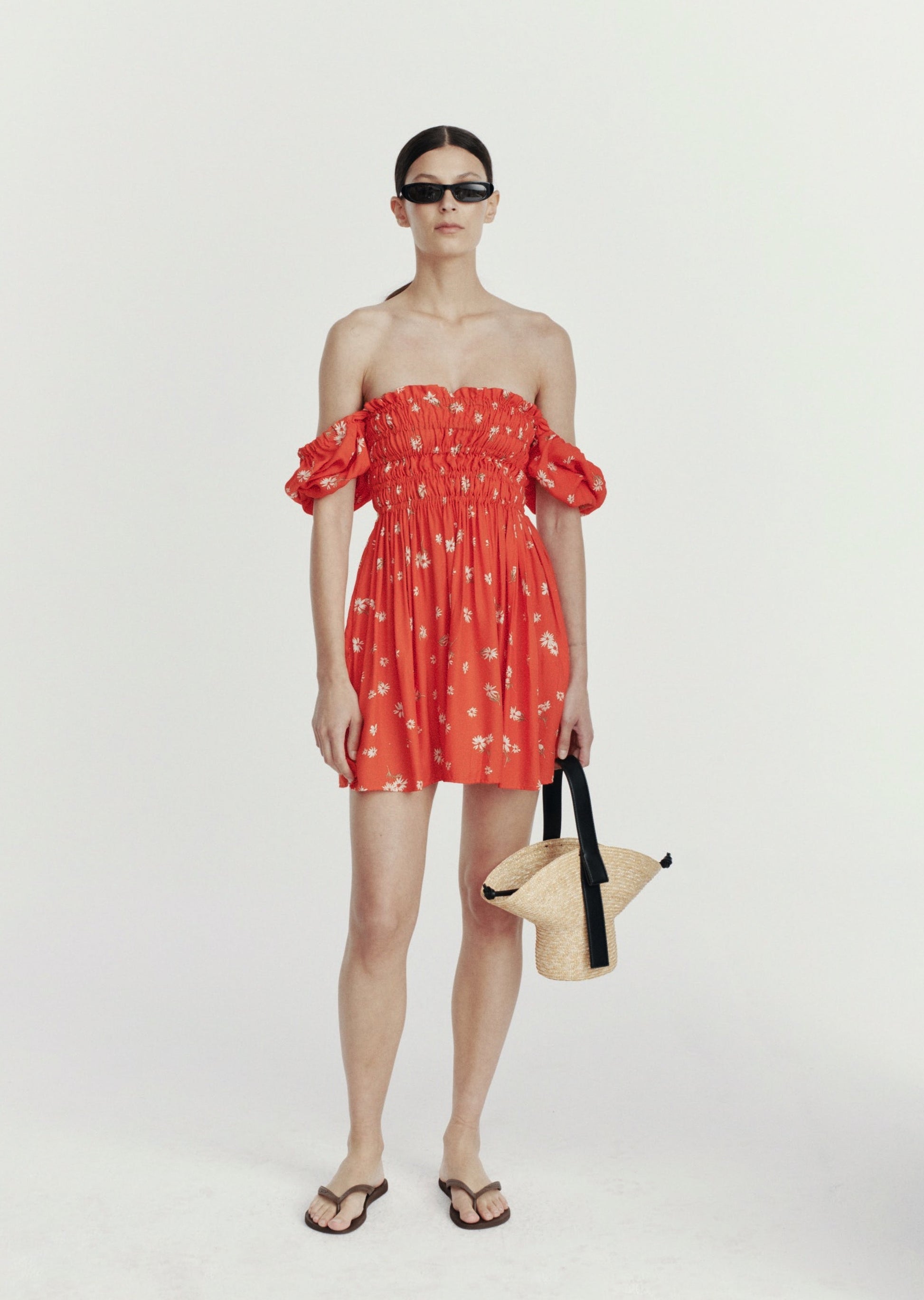 VIDA RED DAISY LECOLLET