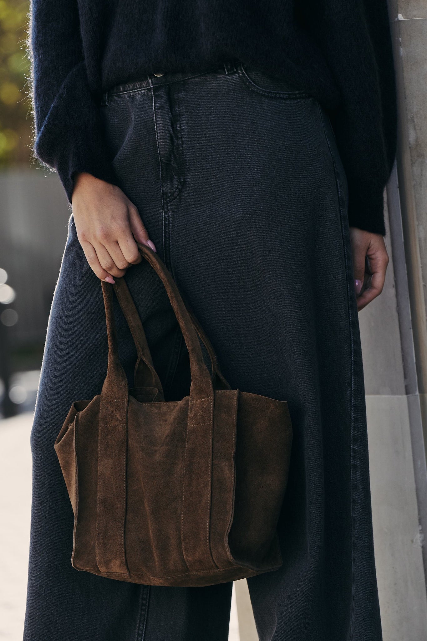 THE SMALL BAG BROWN SUEDE LECOLLET