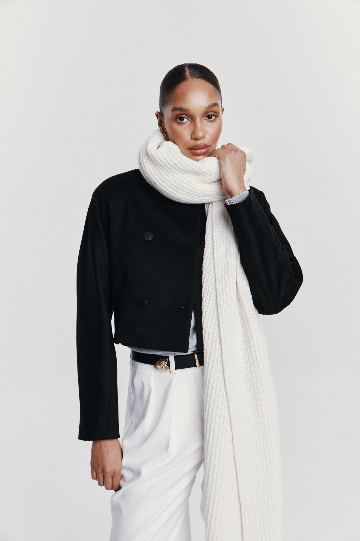 KLOS WOOL CASHMERE BLACK LECOLLET