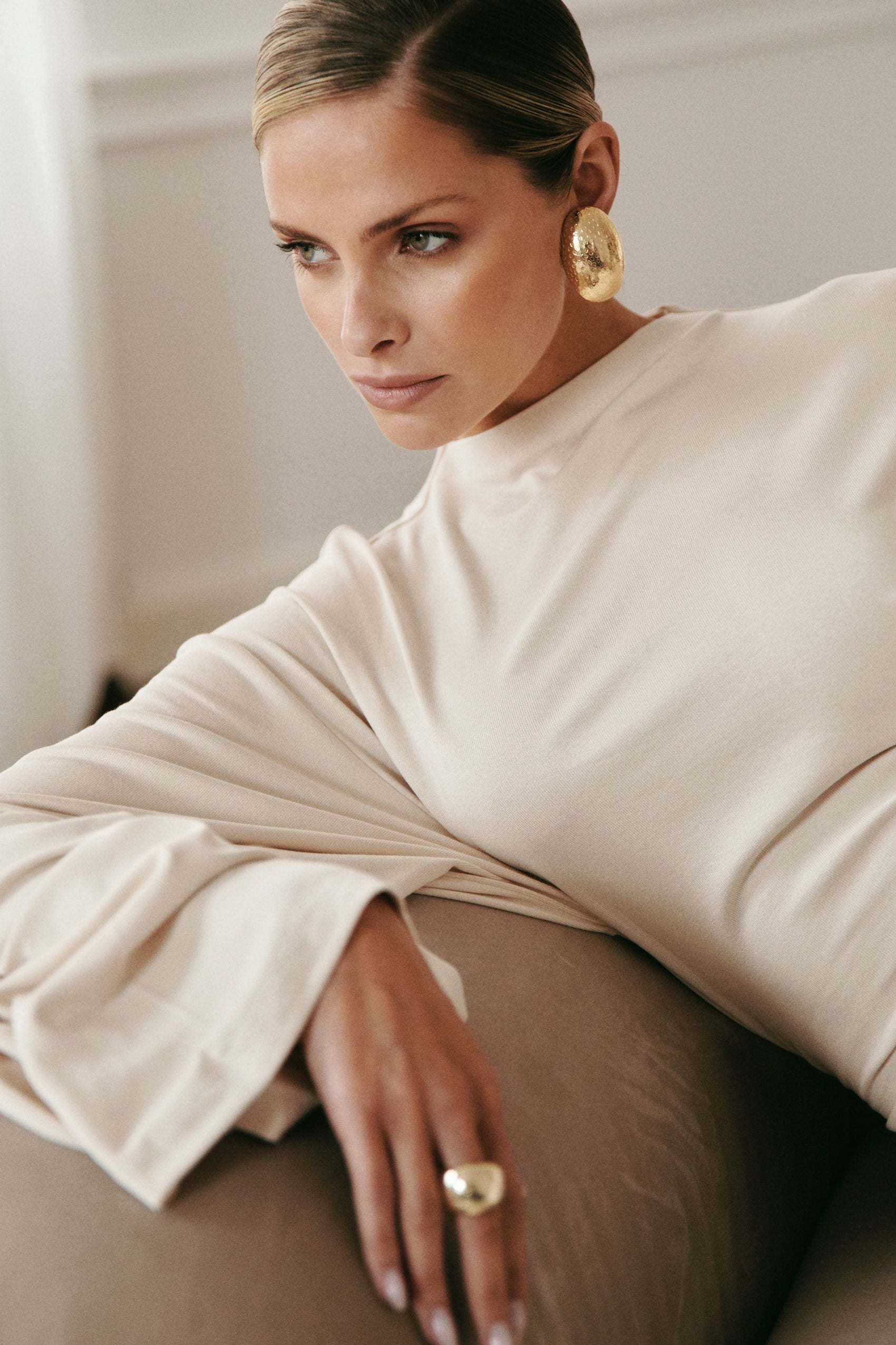 AURI BACKLESS VANILLA LECOLLET