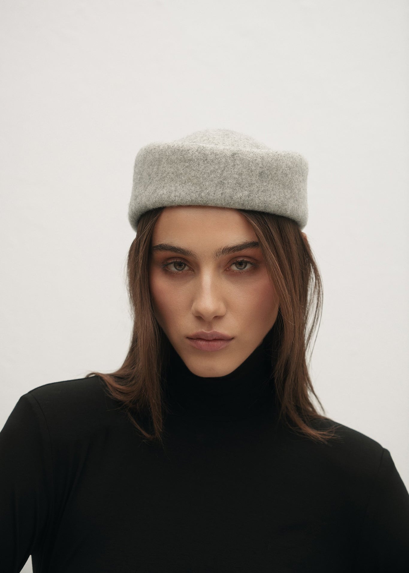 TOCZEK SIA GREY LECOLLET