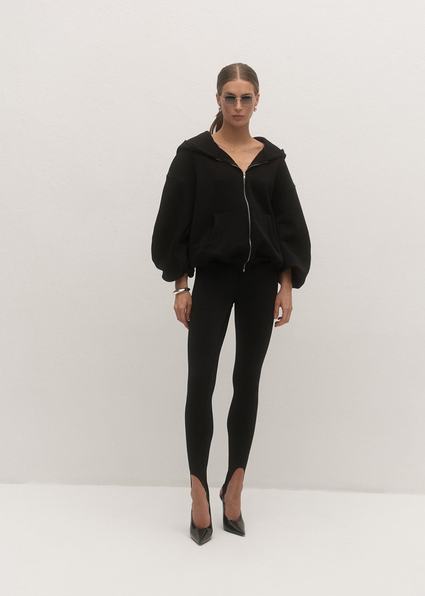 BLUZA TOMZI BLACK LECOLLET