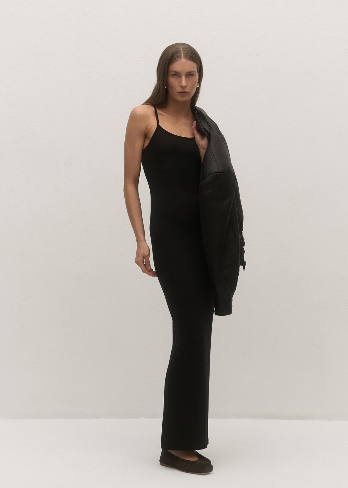 SUKIENKA KINN BLACK LECOLLET