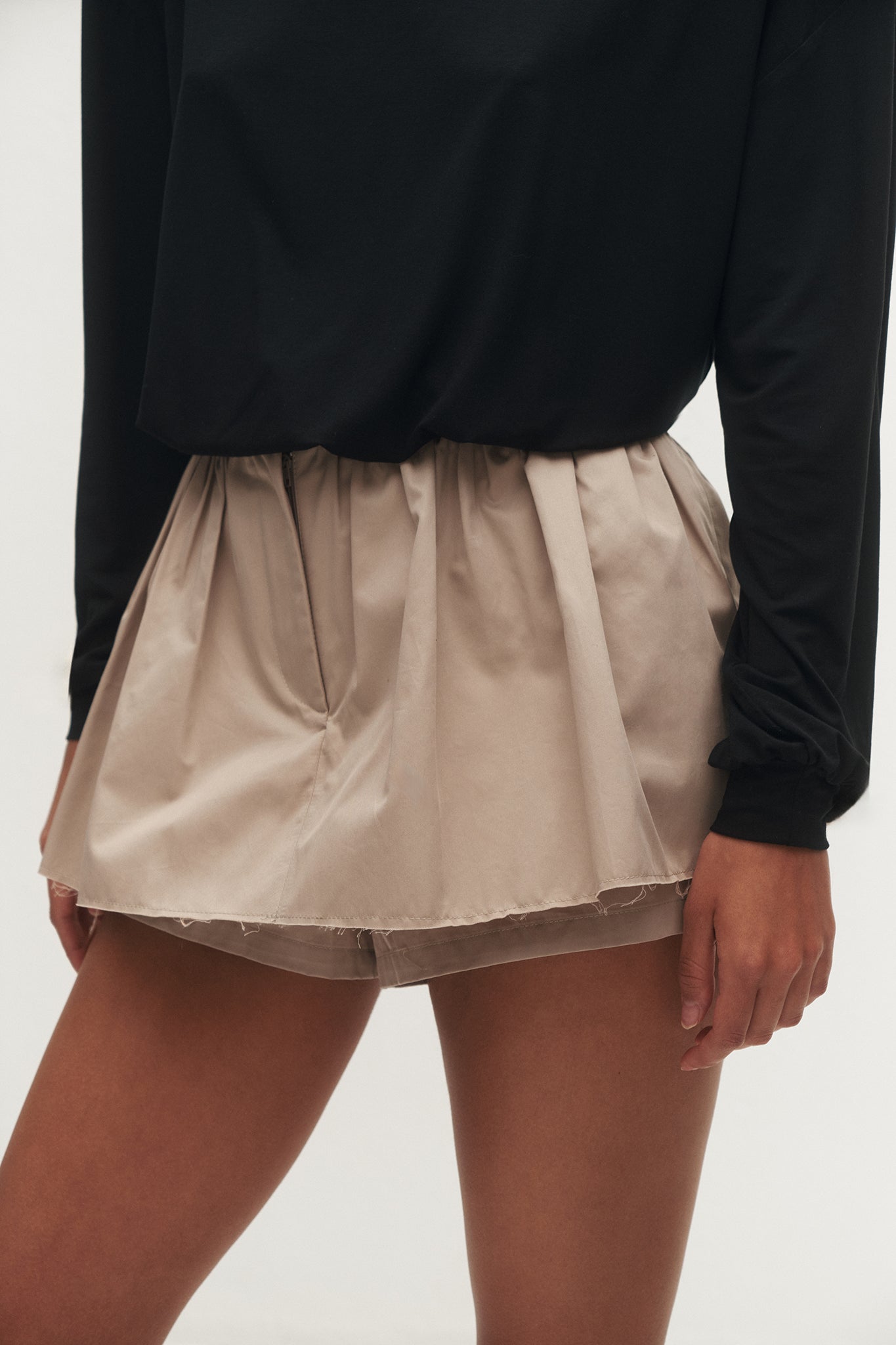 SPODENKI ALISSE BEIGE LECOLLET