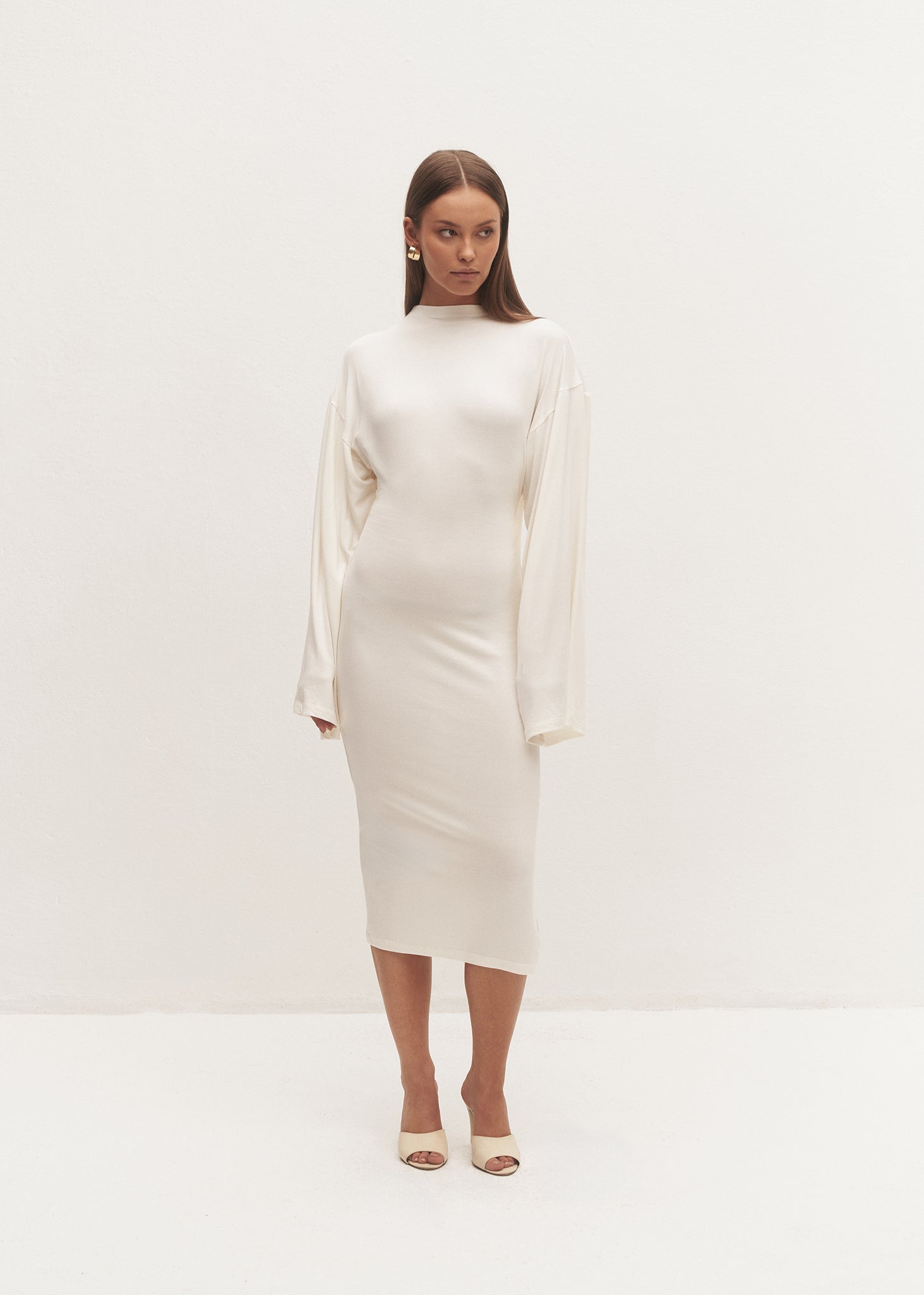 SUKIENKA AURI BACKLESS ECRU LECOLLET