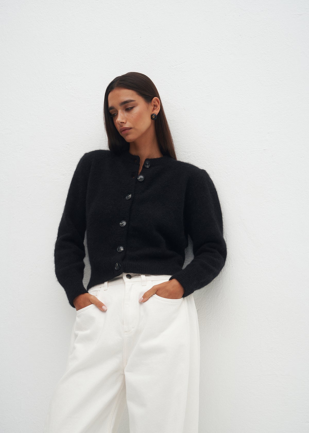 ISOLA ALPACA BLACK CARDIGAN