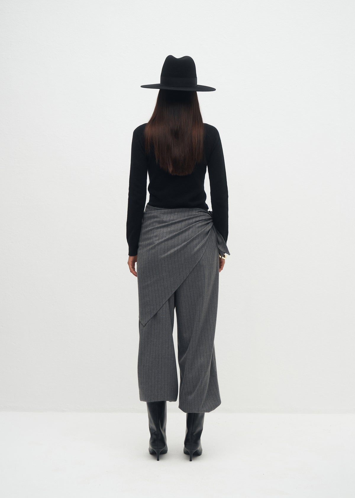AUSTIN GREY STRIPES TROUSERS WITH SCARF