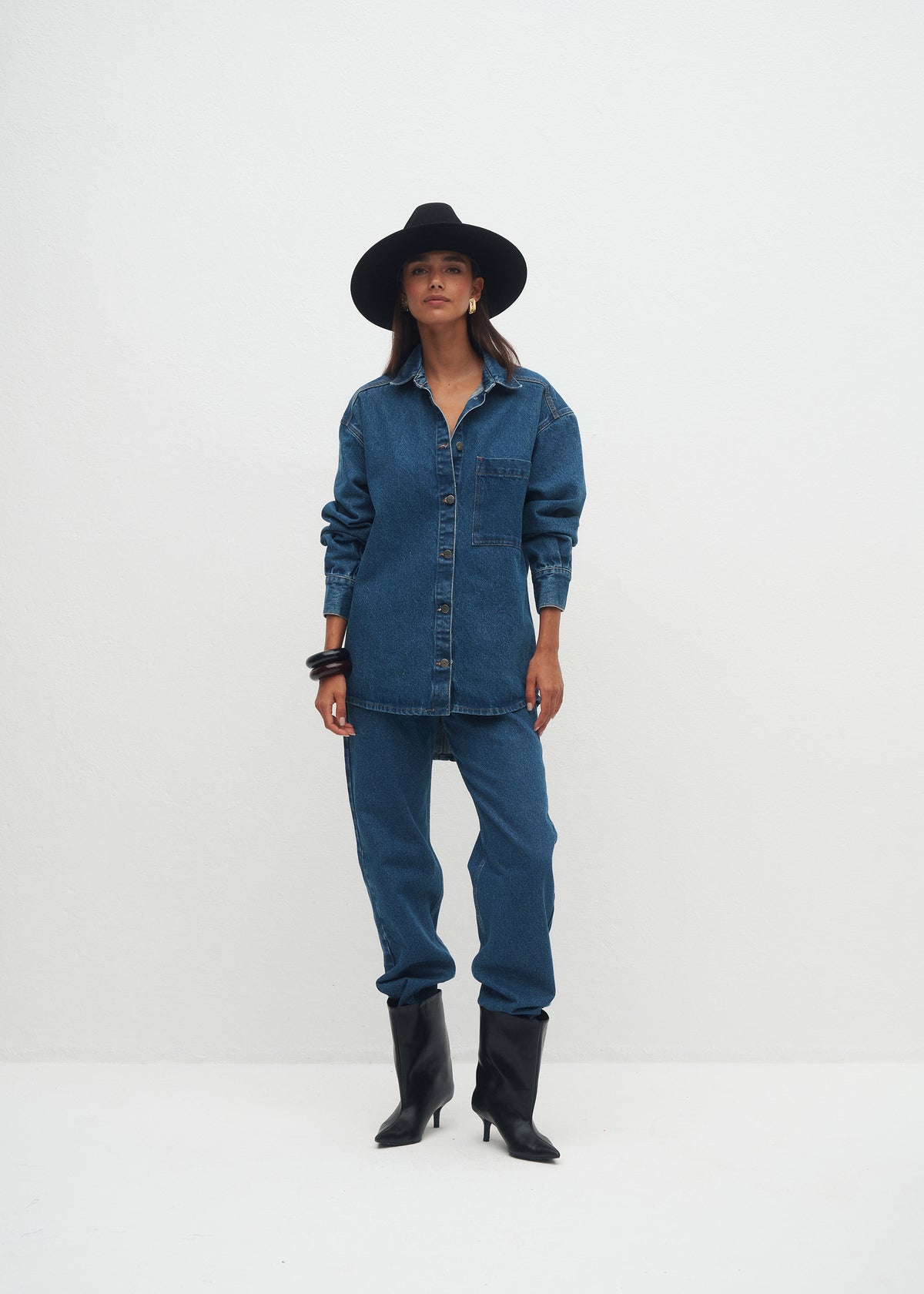 JENA BLUE RABBIT SHIRT