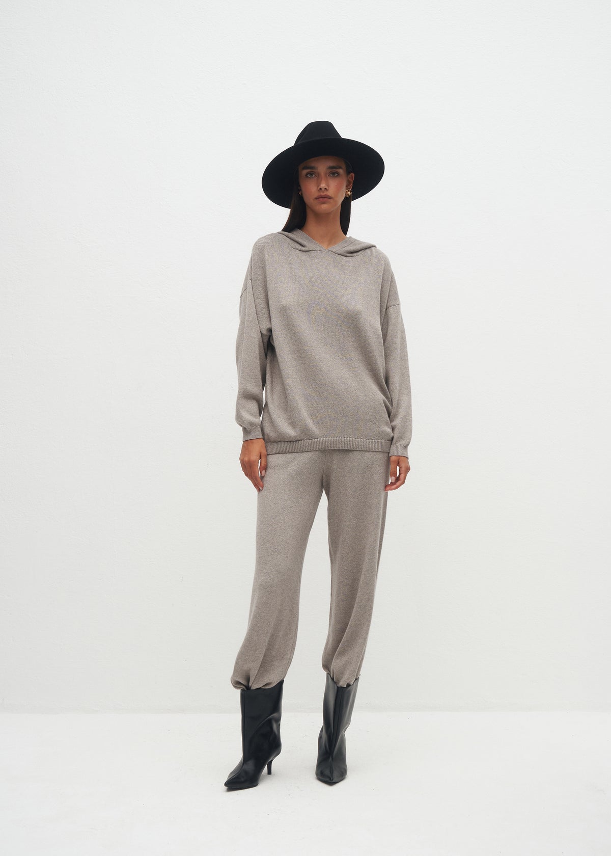 SUSA GREY MELANGE SWEATSHIRT