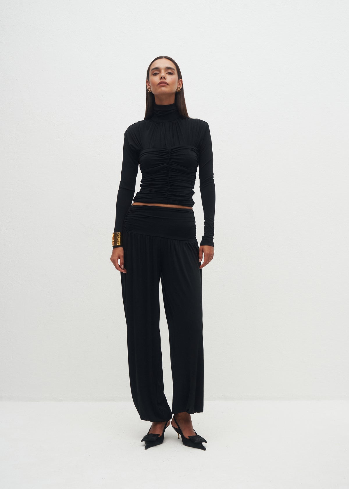 ELEONORA BLACK BLOUSE