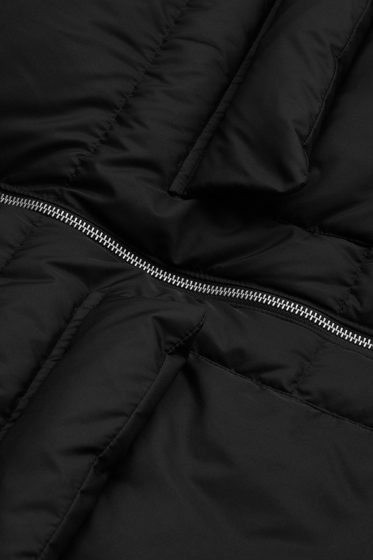 KURTKA BORMIO Z KAPTUREM BLACK