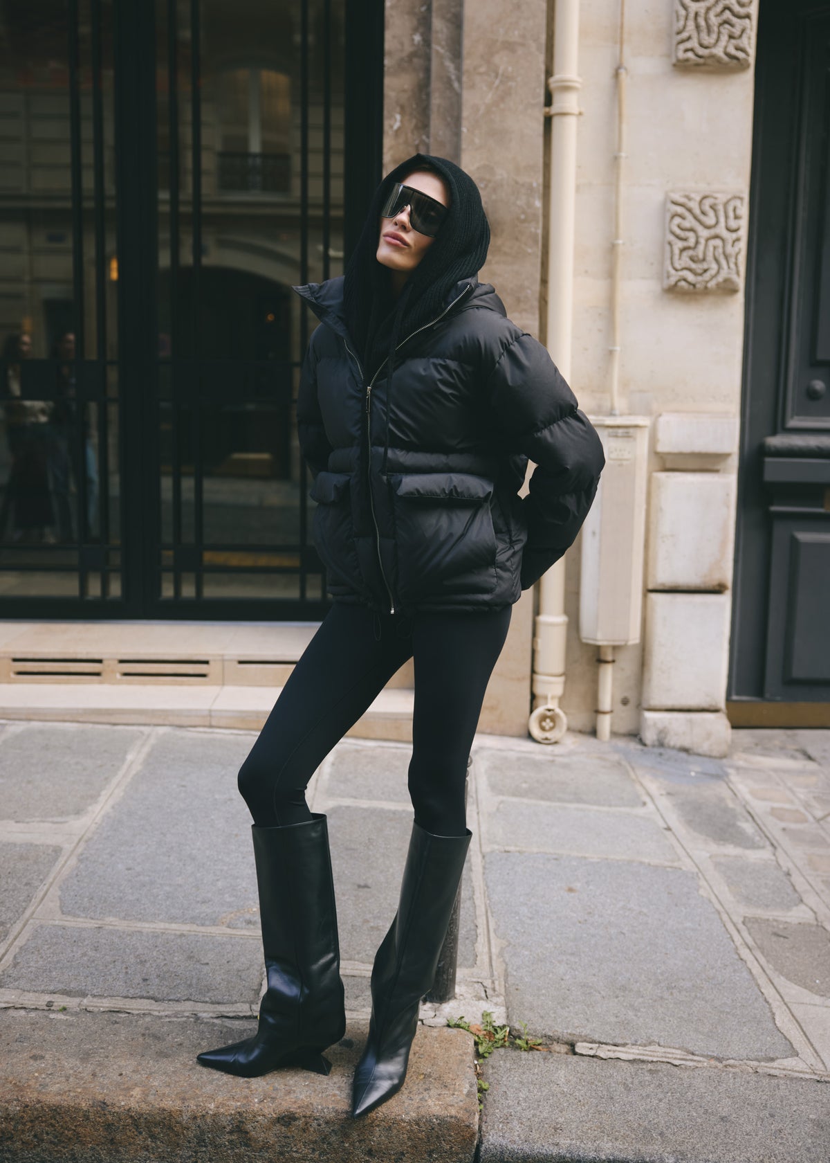 BORMIO HOODED BLACK JACKET