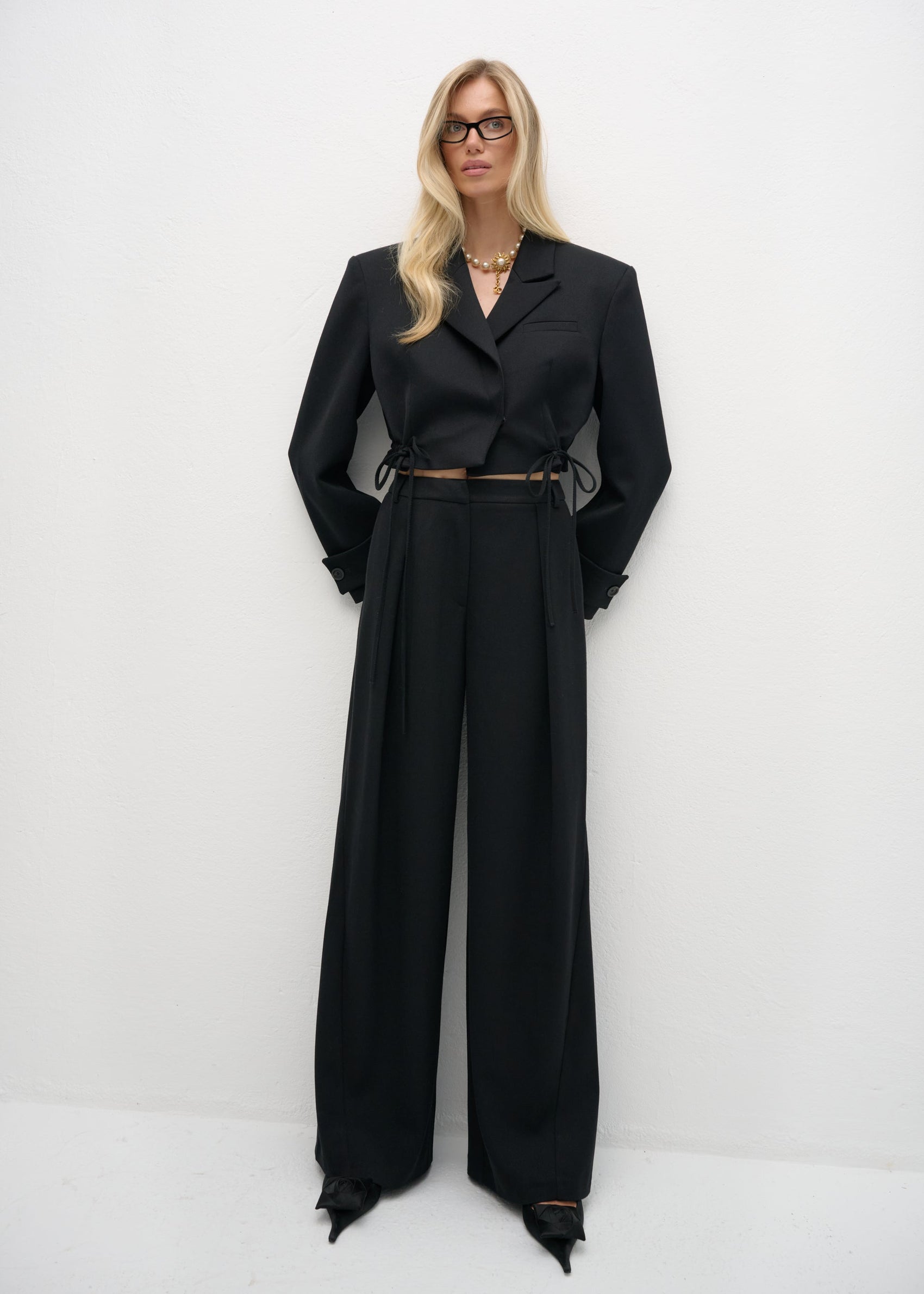 SPODNIE SUZANNE BLACK LECOLLET
