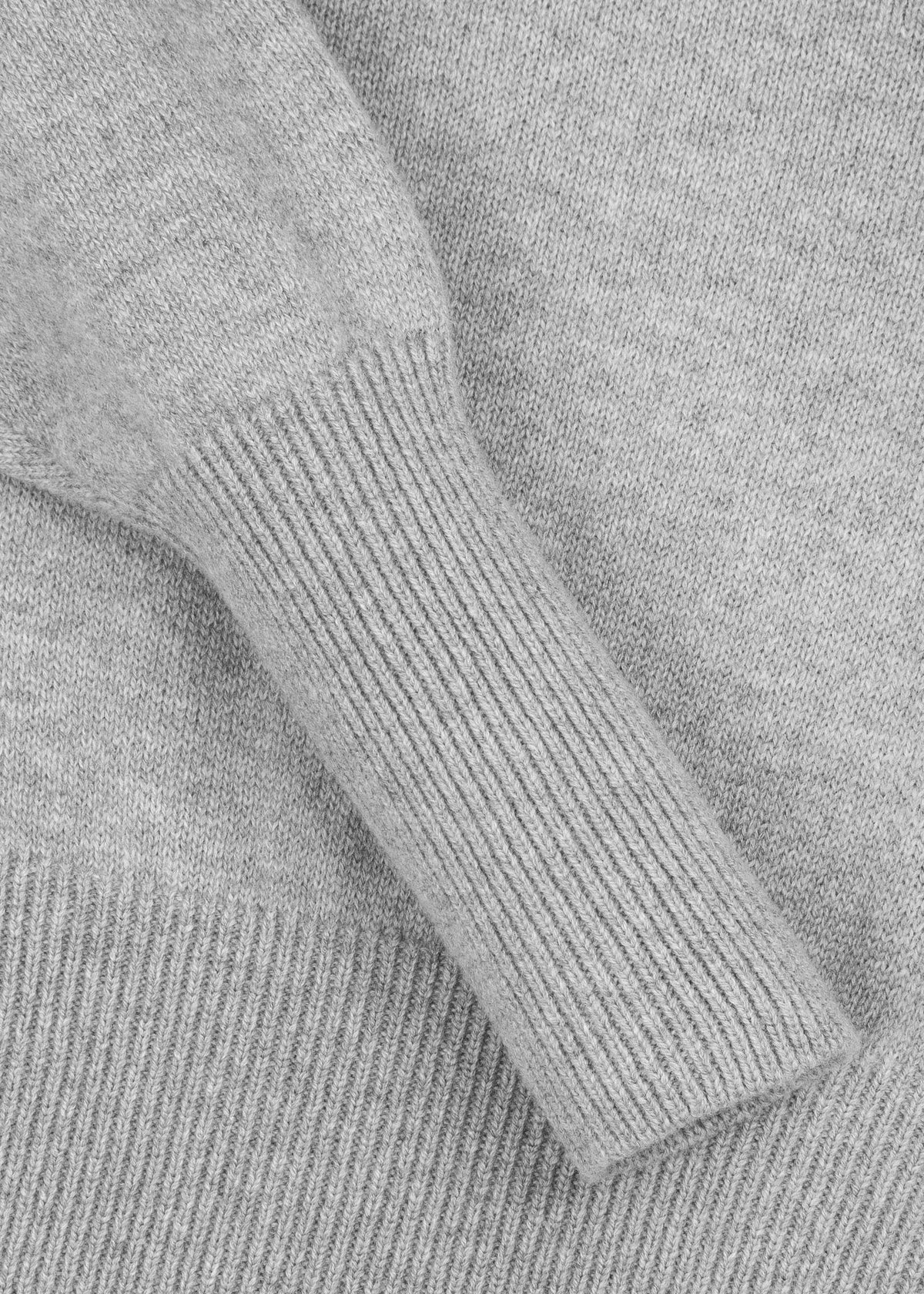 ESME TURTLENECK LIGHT GREY  